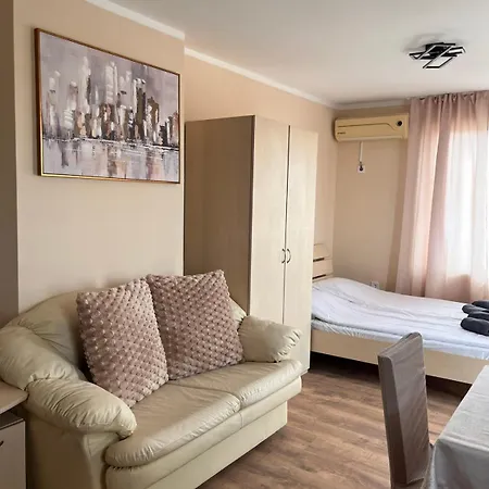 Apartment чайка 5 *